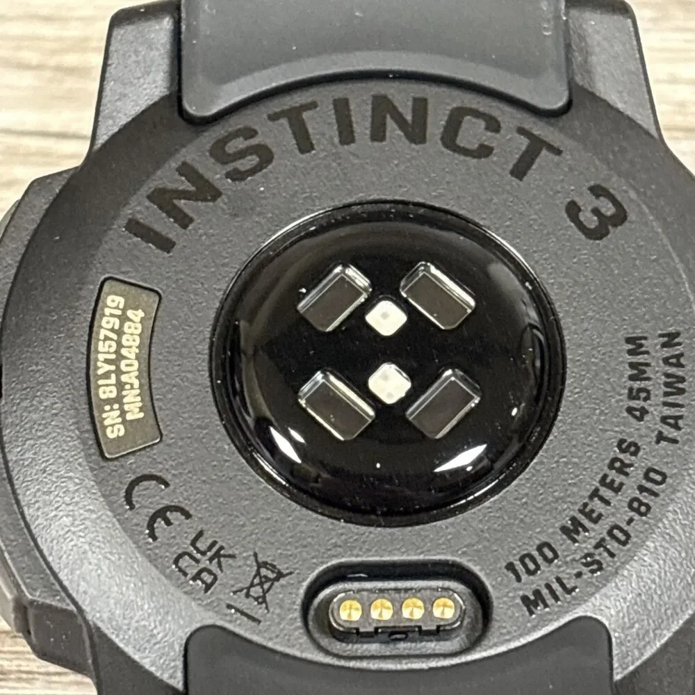 Garmin Instinct 3 45MM Rugged GPS Smartwatch AMOLED **BRAND NEW**